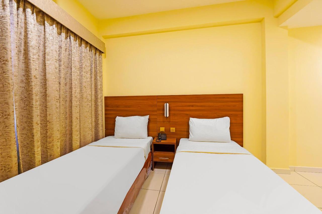 Oyo 925 Emirates Hotel 두바이 외부 사진