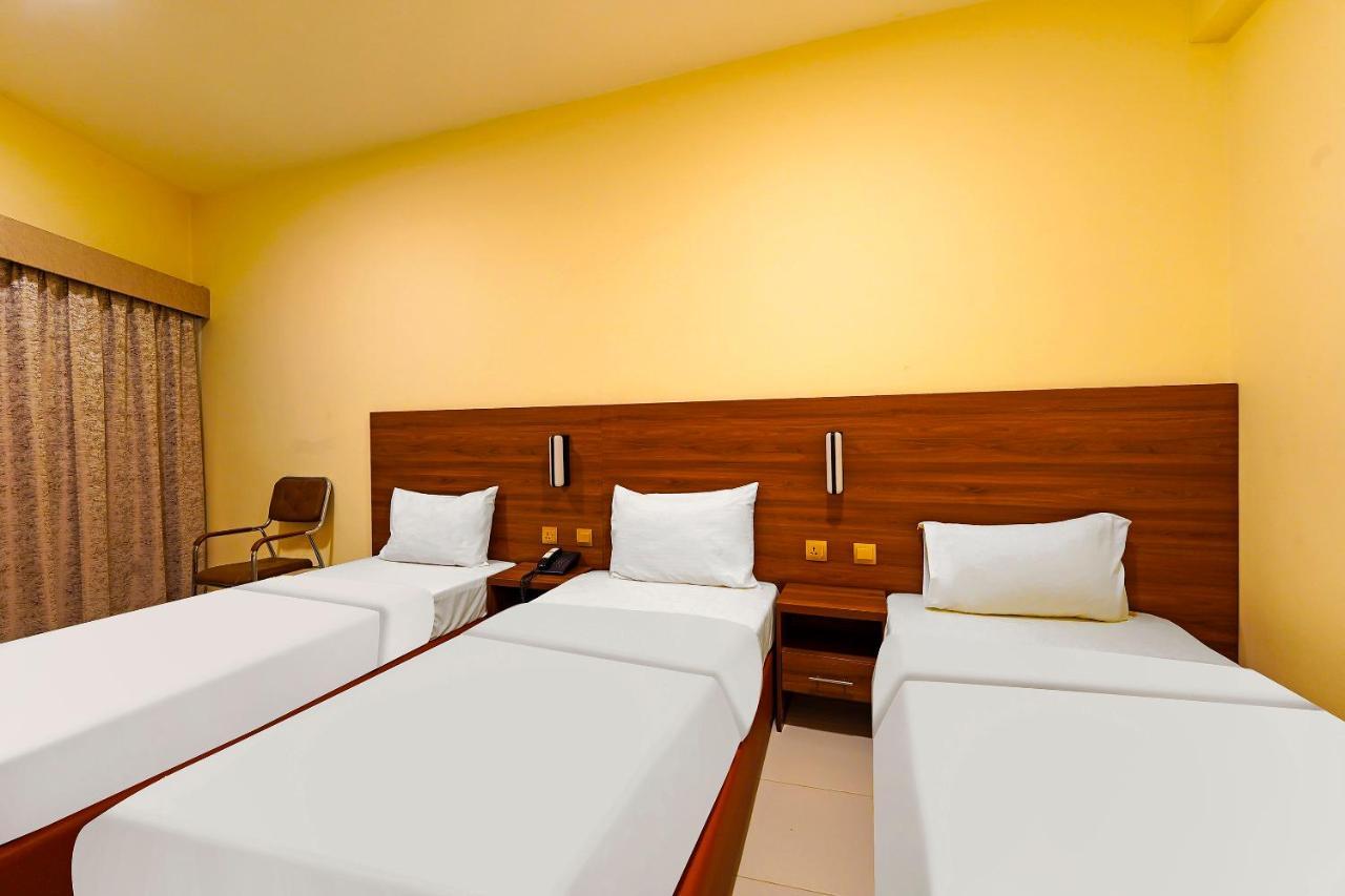 Oyo 925 Emirates Hotel 두바이 외부 사진