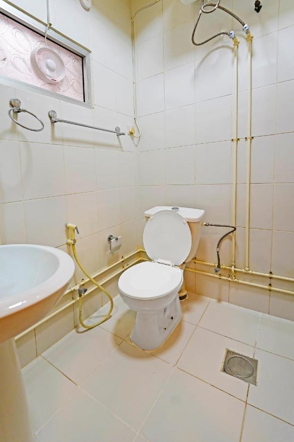 Oyo 925 Emirates Hotel 두바이 외부 사진